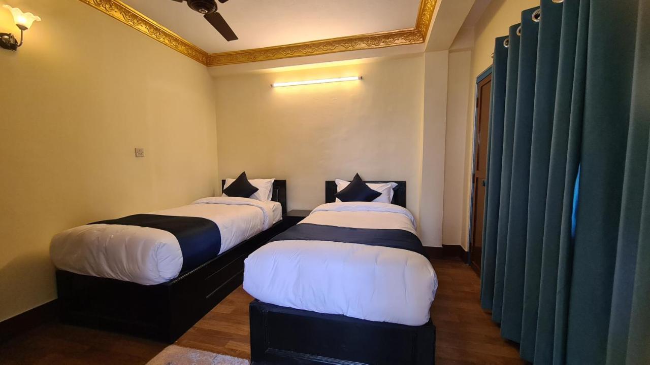 Temple Town Inn Katmandou Extérieur photo