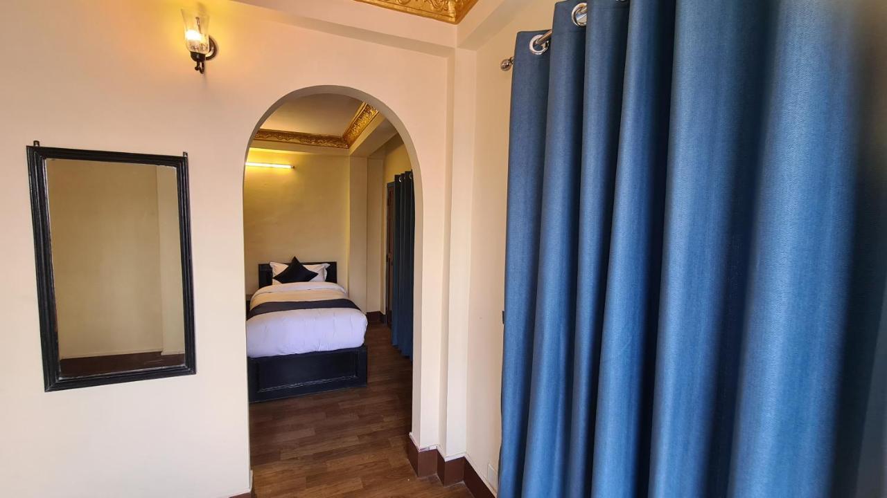 Temple Town Inn Katmandou Extérieur photo